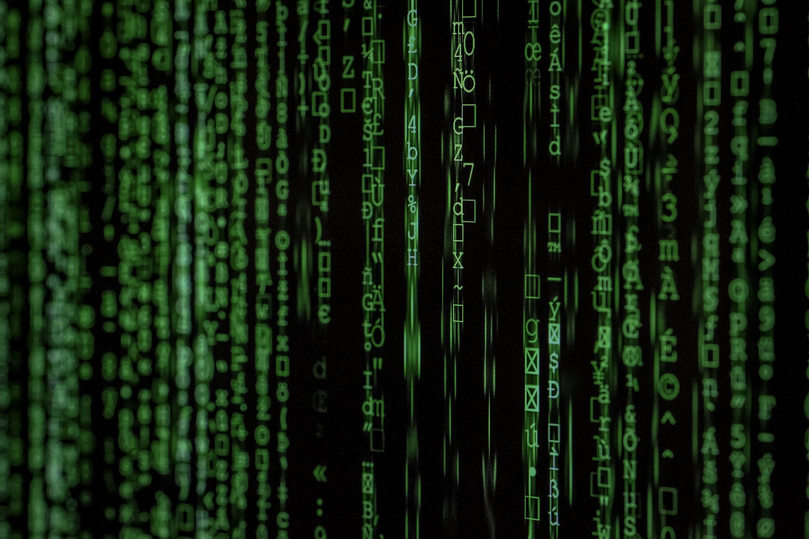 Model Context Protocol Explained: The New Standard Gluing AI Models to Real-World Tools
